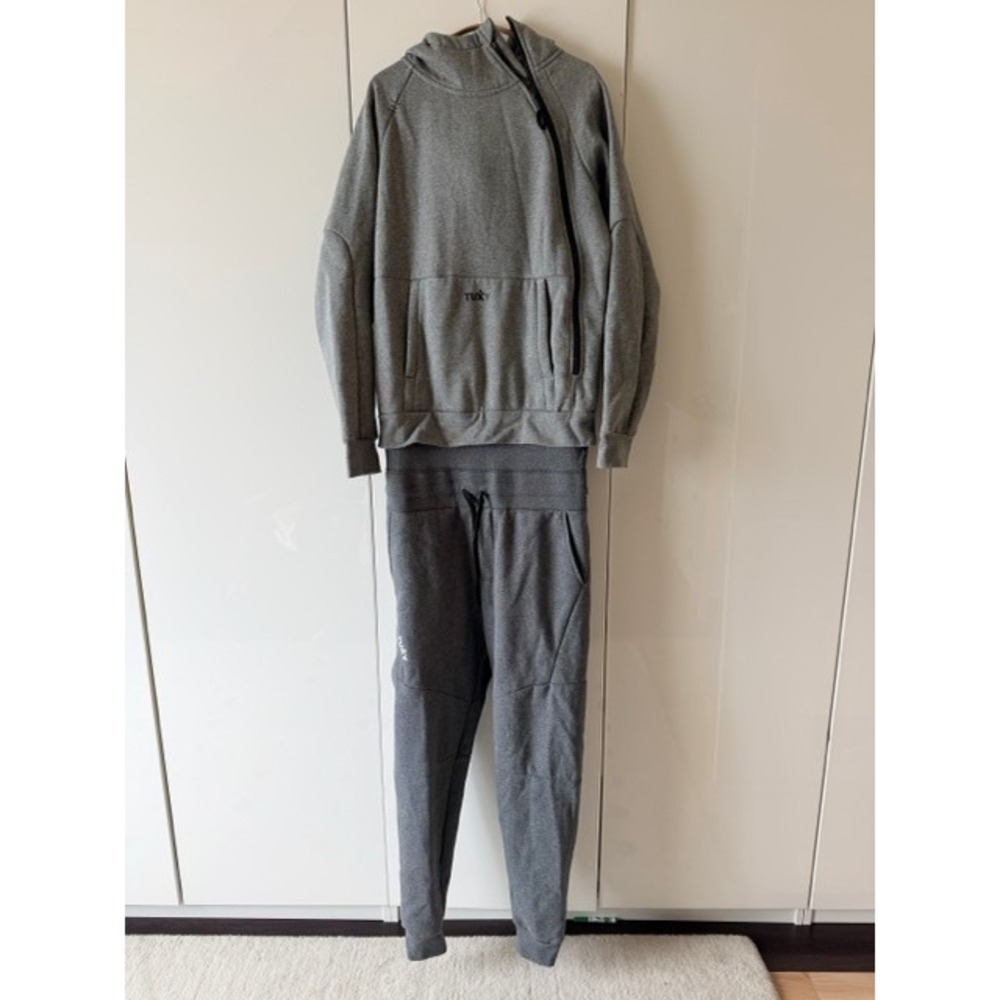 TUXY Oversized Jogger Onesie Jumpsuit Asymmetrical Zip Hoodie Men's M Gray